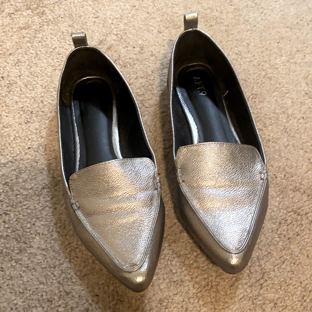 Silver flats